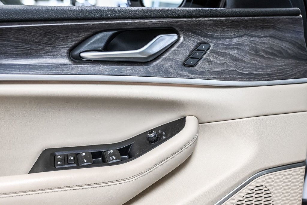 2022 Jeep Grand Cherokee 4xe in Brossard, Quebec - 21 - w1024h768px