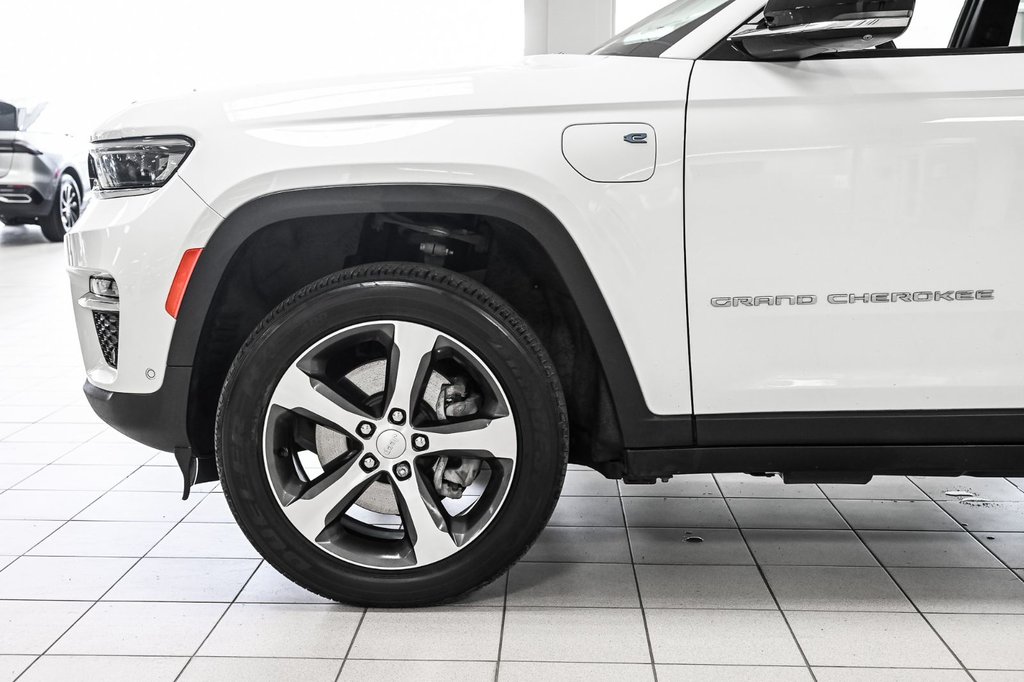 2022 Jeep Grand Cherokee 4xe in Brossard, Quebec - 14 - w1024h768px