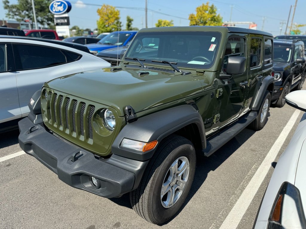 Jeep Wrangler  2021 à Brossard, Québec - 1 - w1024h768px