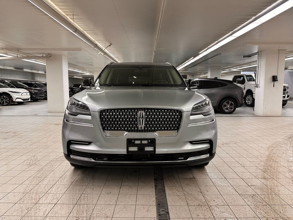 2022 Lincoln Aviator in Brossard, Quebec - 3 - w1024h768px