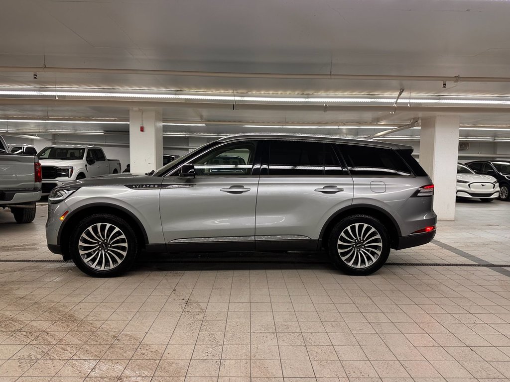 2022 Lincoln Aviator in Brossard, Quebec - 5 - w1024h768px