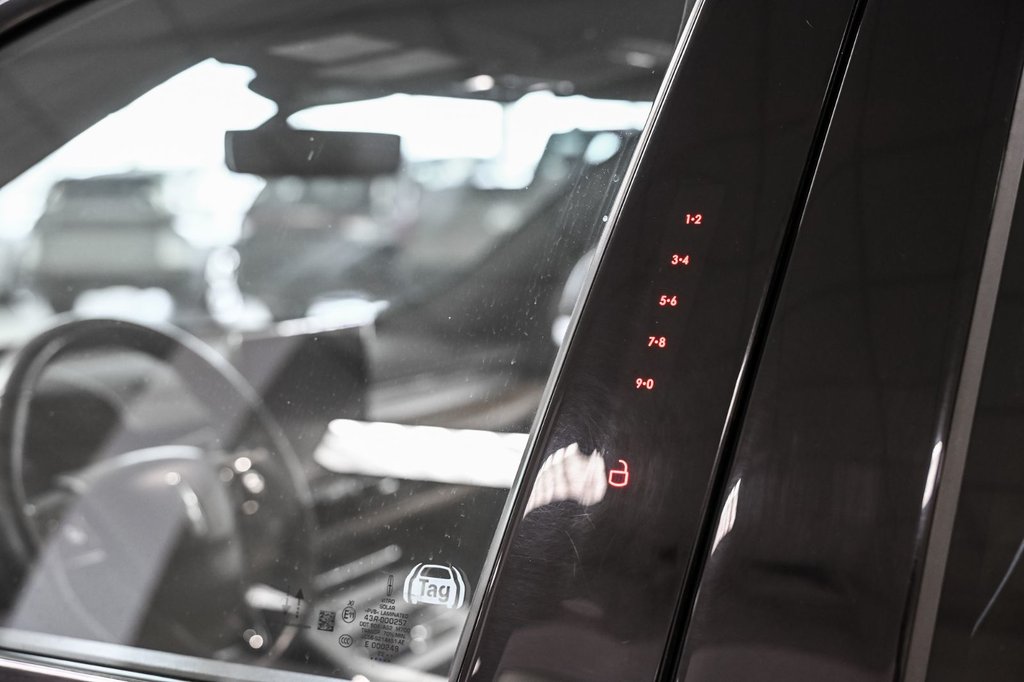 2023 Lincoln Aviator Reserve | V6 3.0L | JETPACK | TOIT PANO | TOWPACK in Brossard, Quebec - 23 - w1024h768px