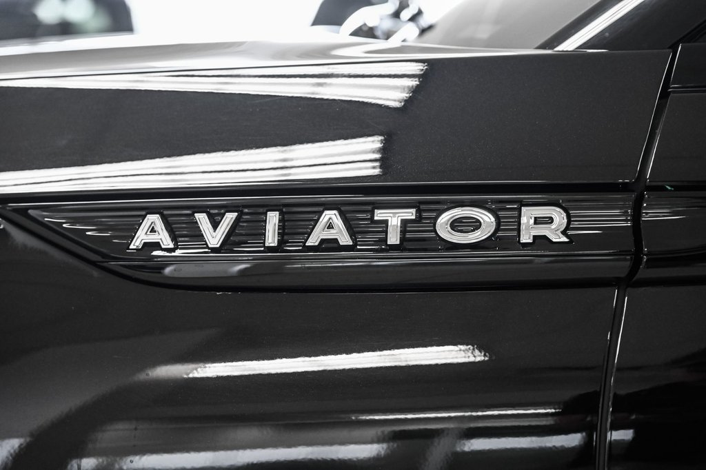 2024 Lincoln Aviator in Brossard, Quebec - 15 - w1024h768px
