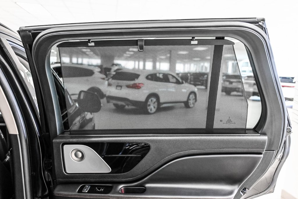 2024 Lincoln Aviator in Brossard, Quebec - 33 - w1024h768px