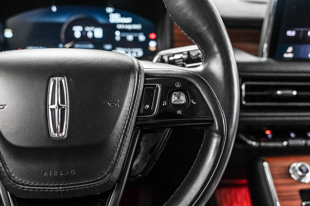 2024 Lincoln Aviator in Brossard, Quebec - 25 - w1024h768px