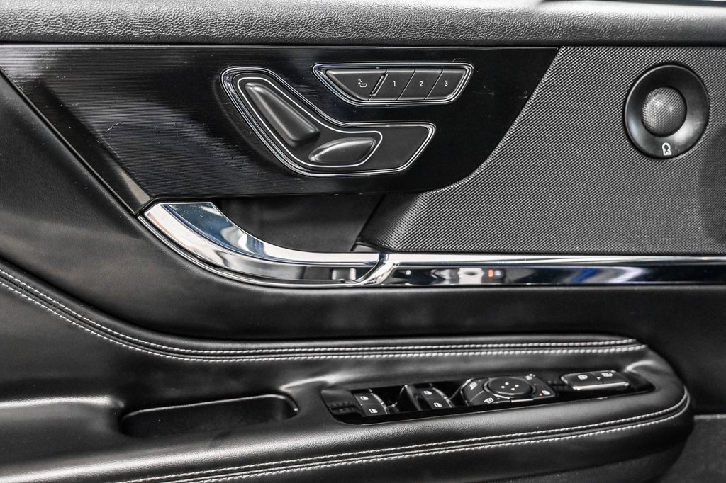 2020 Lincoln Corsair in Brossard, Quebec - 23 - w1024h768px