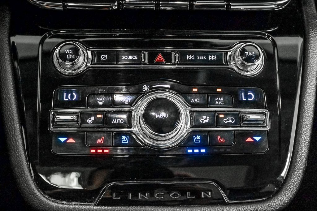 2020 Lincoln Corsair in Brossard, Quebec - 29 - w1024h768px