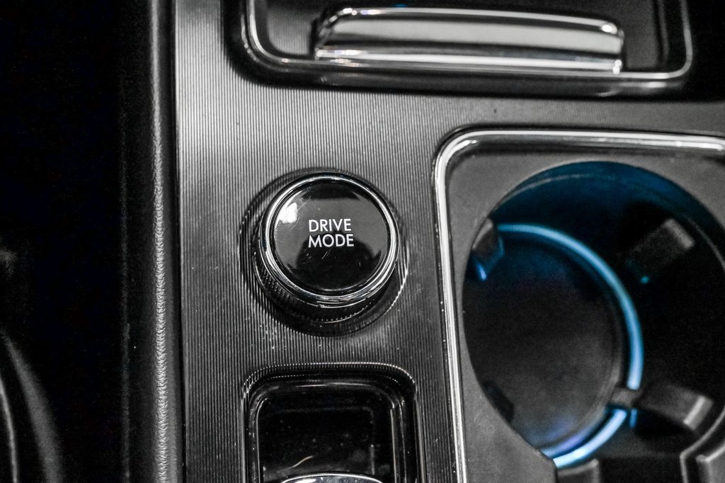2020 Lincoln Corsair in Brossard, Quebec - 30 - w1024h768px