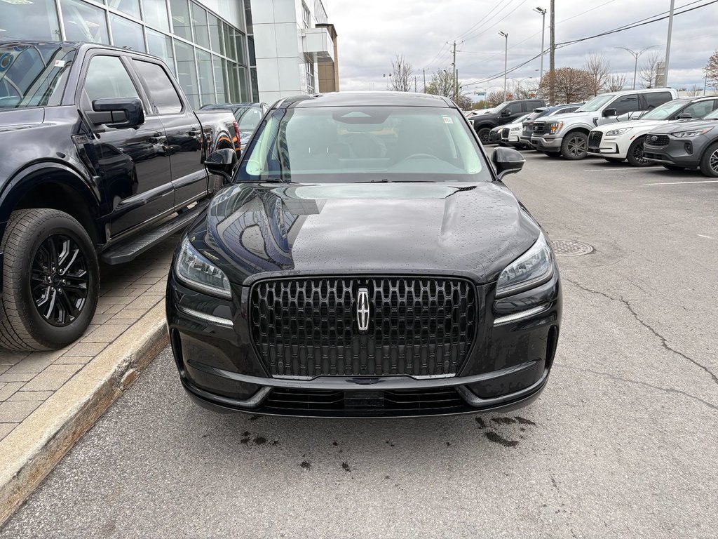 Lincoln Corsair  2023 à Brossard, Québec - 3 - w1024h768px