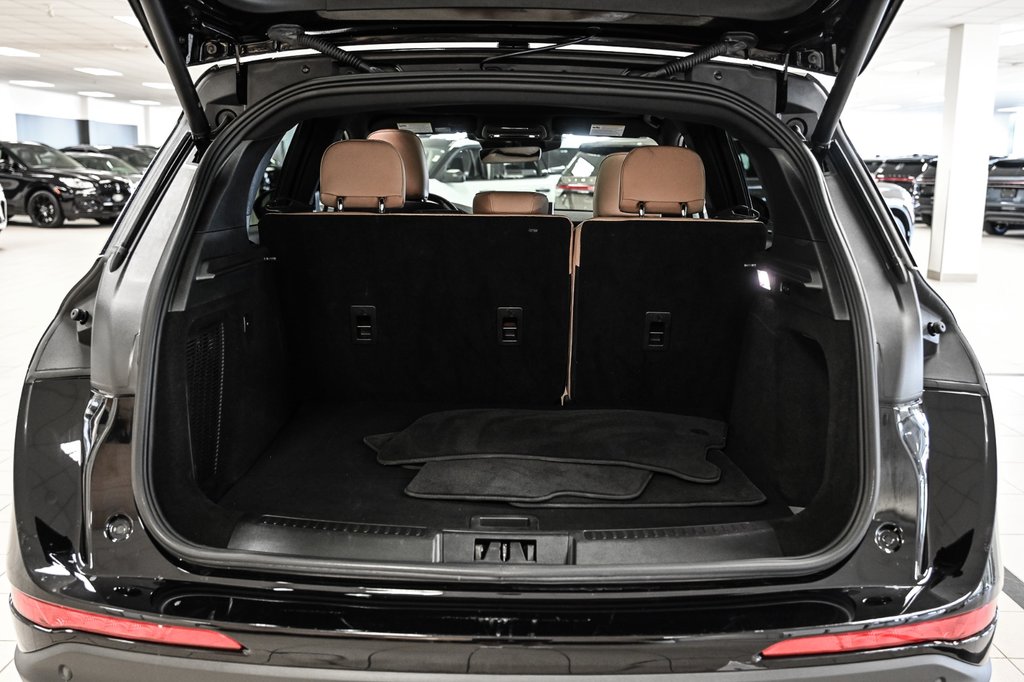 2023 Lincoln Corsair in Brossard, Quebec - 17 - w1024h768px