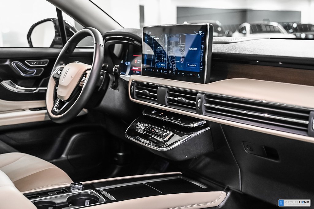 Lincoln Corsair  2025 à Brossard, Québec - 32 - w1024h768px