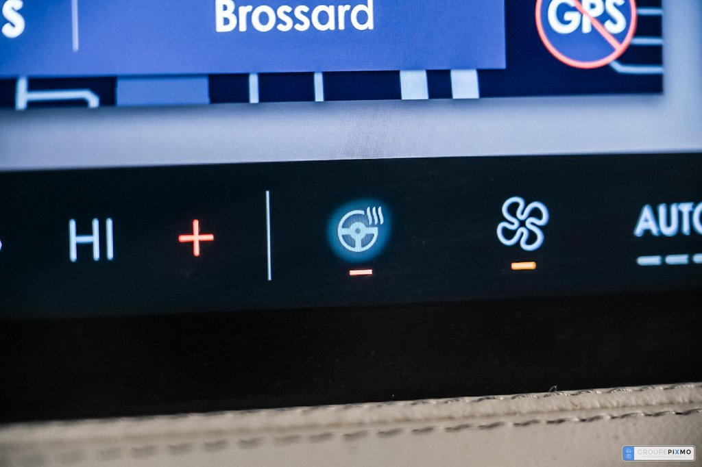 Lincoln Corsair  2025 à Brossard, Québec - 24 - w1024h768px