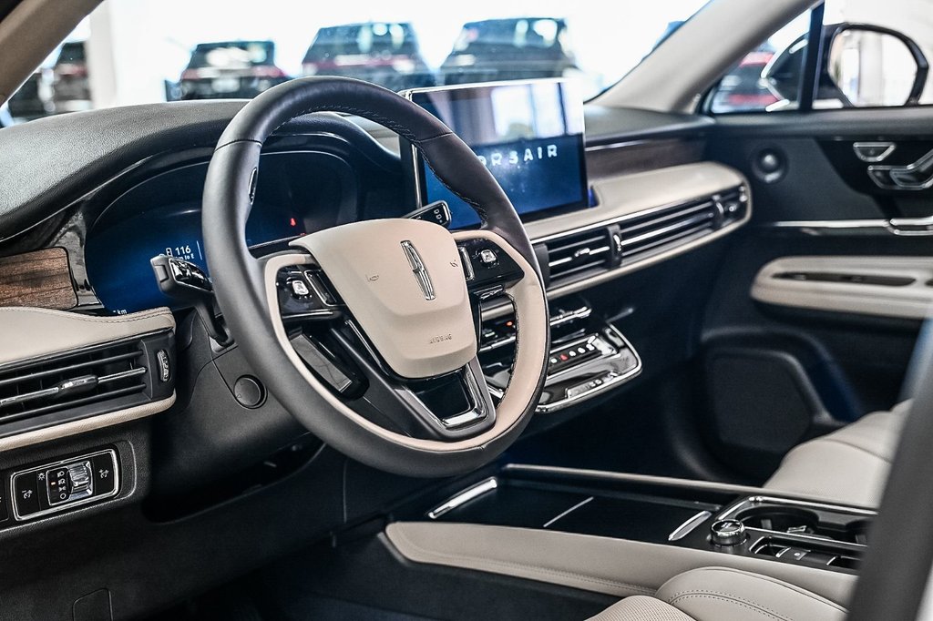 2026 Lincoln Corsair in Brossard, Quebec - 18 - w1024h768px