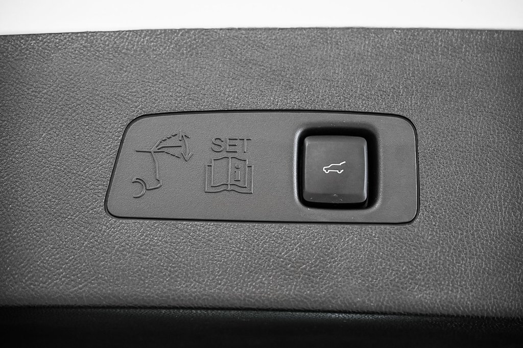 2026 Lincoln Corsair in Brossard, Quebec - 17 - w1024h768px