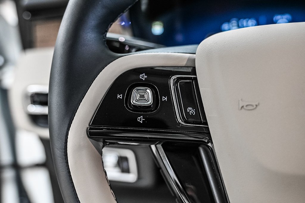 2026 Lincoln Corsair in Brossard, Quebec - 20 - w1024h768px