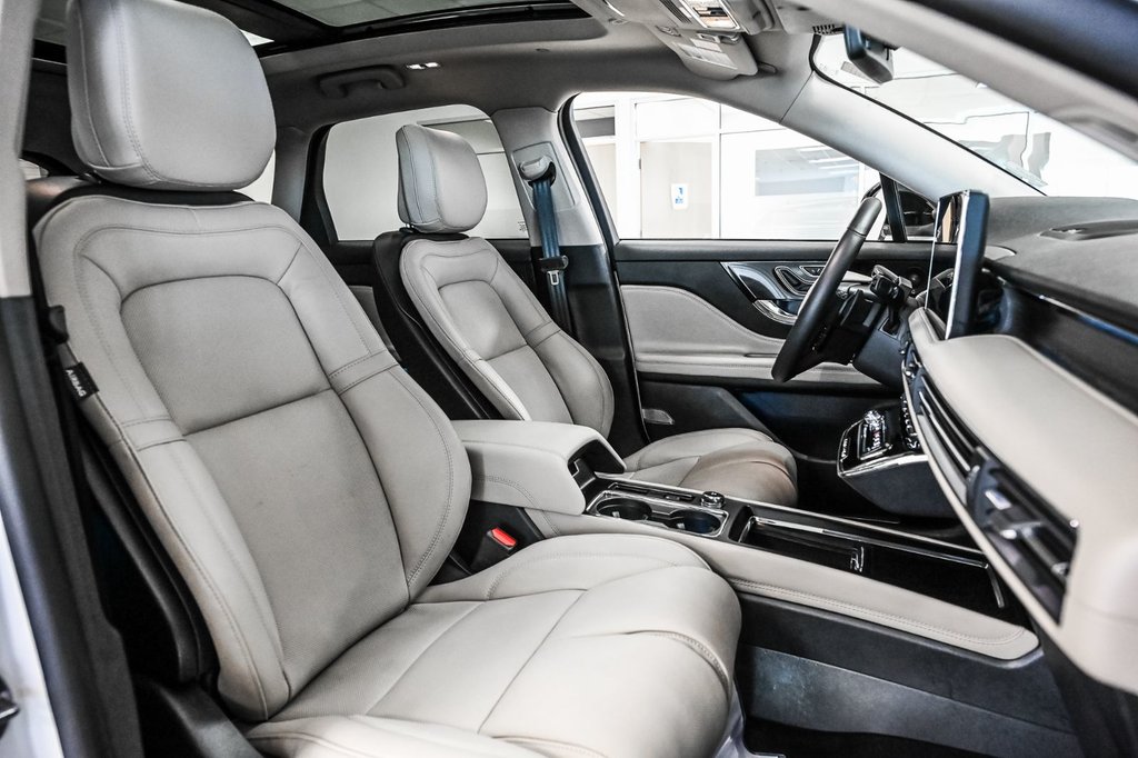 Lincoln Corsair  2026 à Brossard, Québec - 40 - w1024h768px