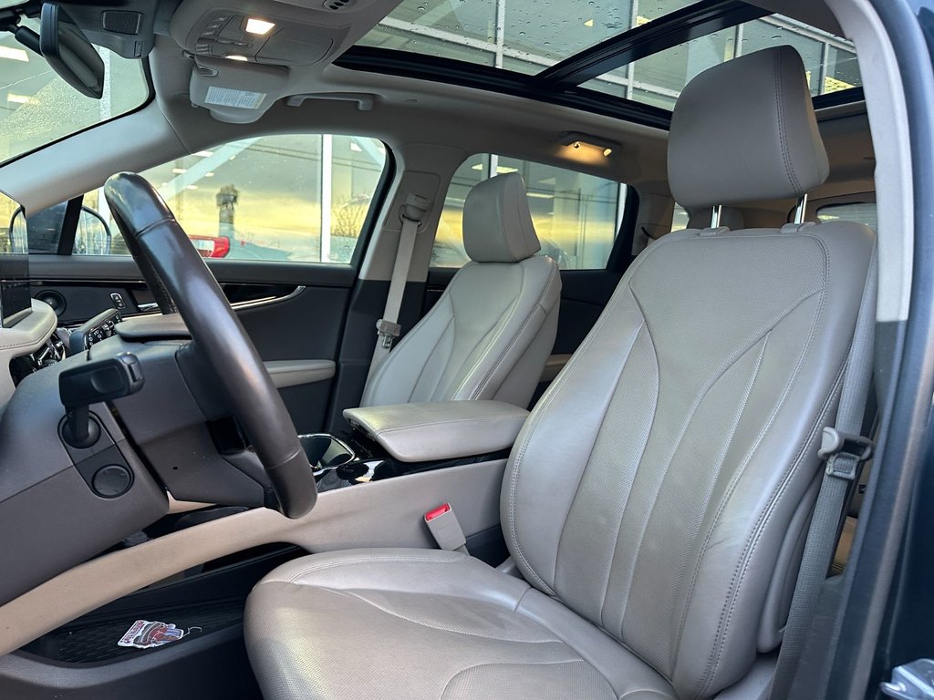 2022 Lincoln Nautilus in Brossard, Quebec - 11 - w1024h768px