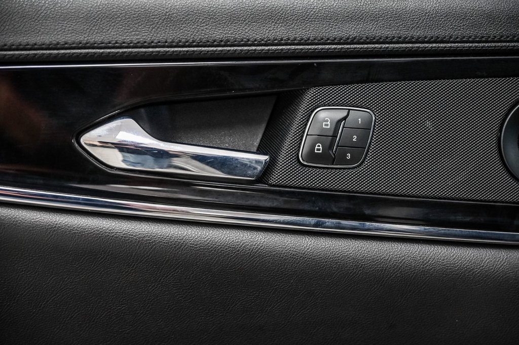 2022 Lincoln Nautilus in Brossard, Quebec - 22 - w1024h768px