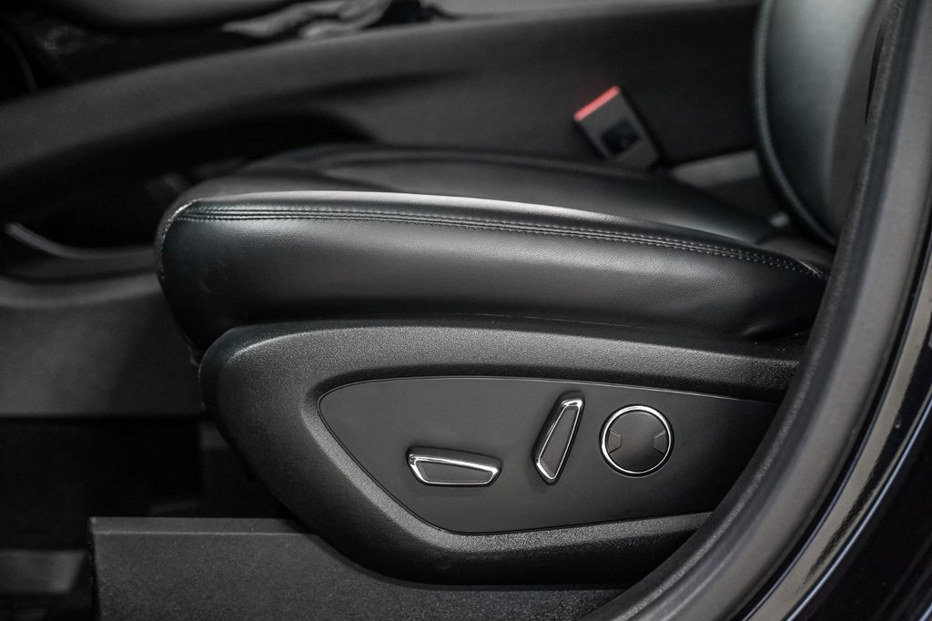 2022 Lincoln Nautilus in Brossard, Quebec - 23 - w1024h768px