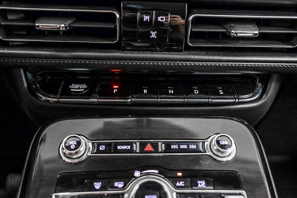 2022 Lincoln Nautilus in Brossard, Quebec - 28 - w1024h768px