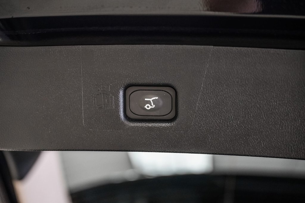 2022 Lincoln Nautilus in Brossard, Quebec - 20 - w1024h768px