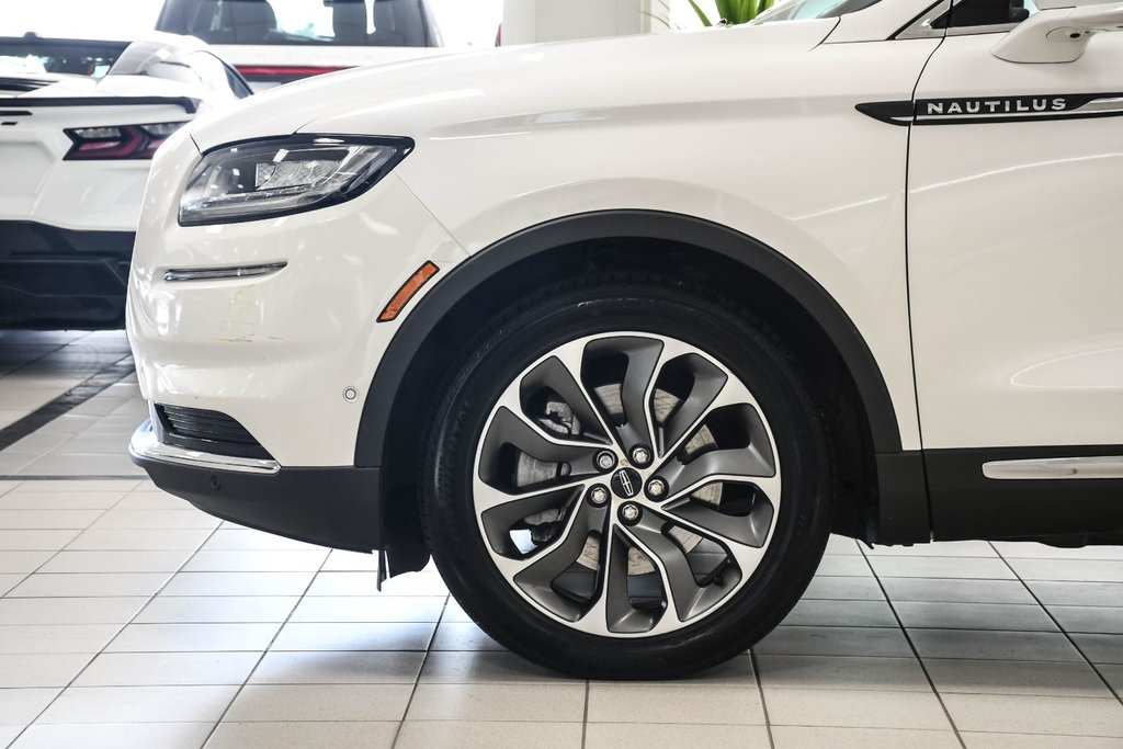 2023 Lincoln Nautilus in Brossard, Quebec - 10 - w1024h768px