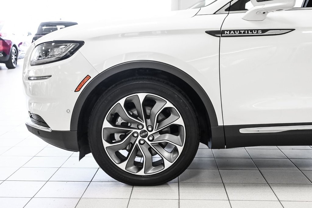 2023 Lincoln Nautilus in Brossard, Quebec - 14 - w1024h768px