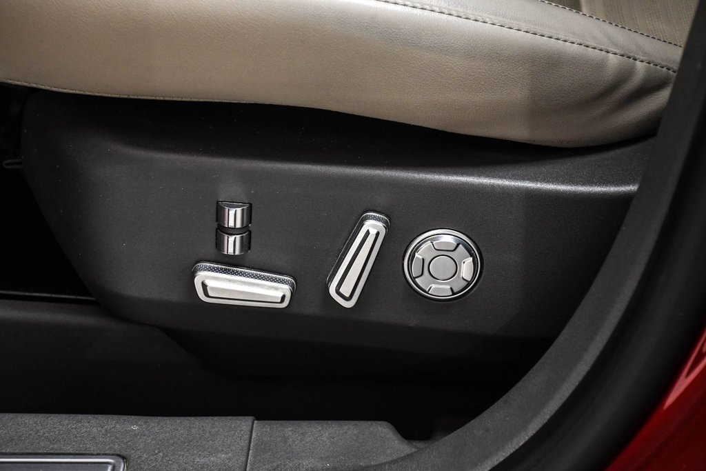 2024 Lincoln Nautilus in Brossard, Quebec - 21 - w1024h768px