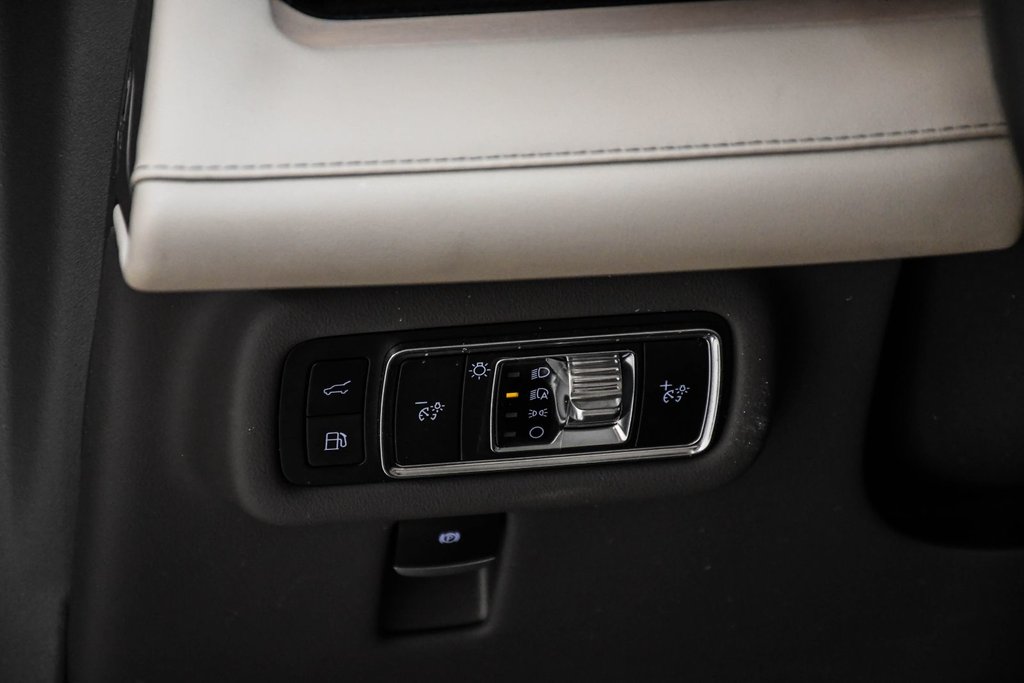 2024 Lincoln Nautilus in Brossard, Quebec - 26 - w1024h768px