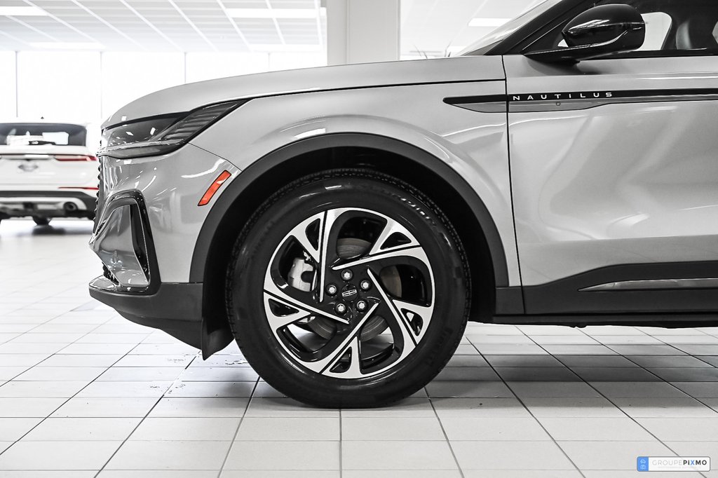 Lincoln Nautilus Premiere 102A | AWD | SPÉCIAL DÉMO 2.99% |JETPACK 2025 à Brossard, Québec - 14 - w1024h768px