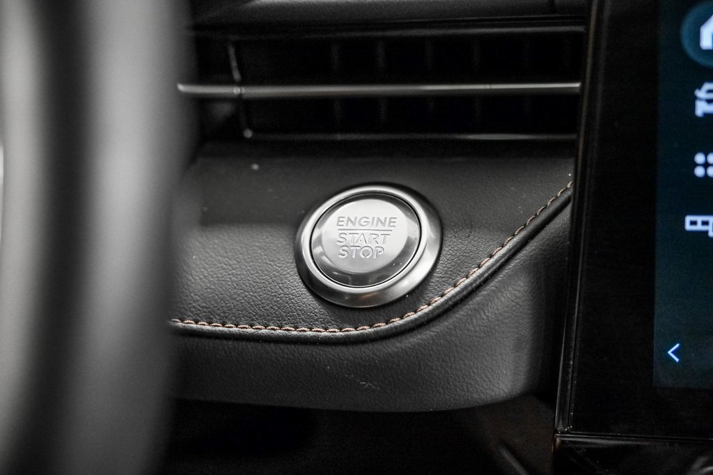 2026 Lincoln Nautilus in Brossard, Quebec - 22 - w1024h768px