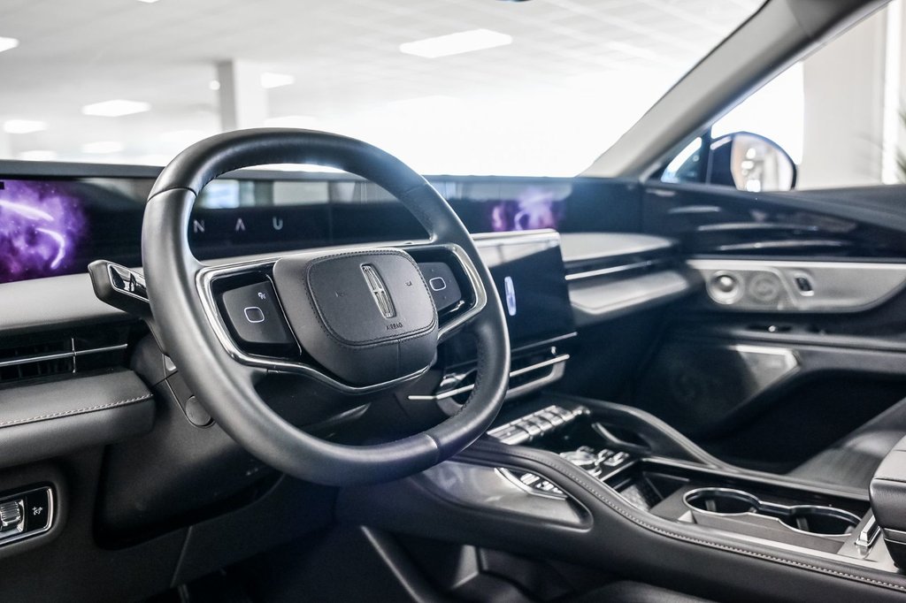 2026 Lincoln Nautilus in Brossard, Quebec - 18 - w1024h768px