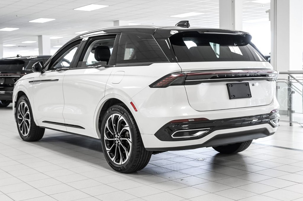 2026 Lincoln Nautilus in Brossard, Quebec - 10 - w1024h768px