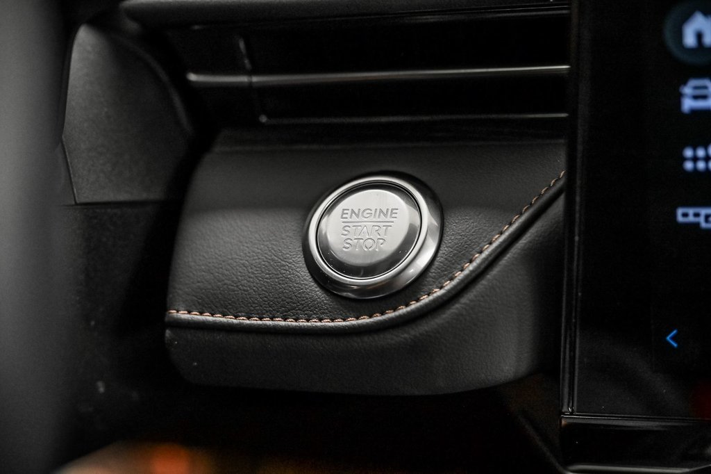 2026 Lincoln Nautilus in Brossard, Quebec - 26 - w1024h768px