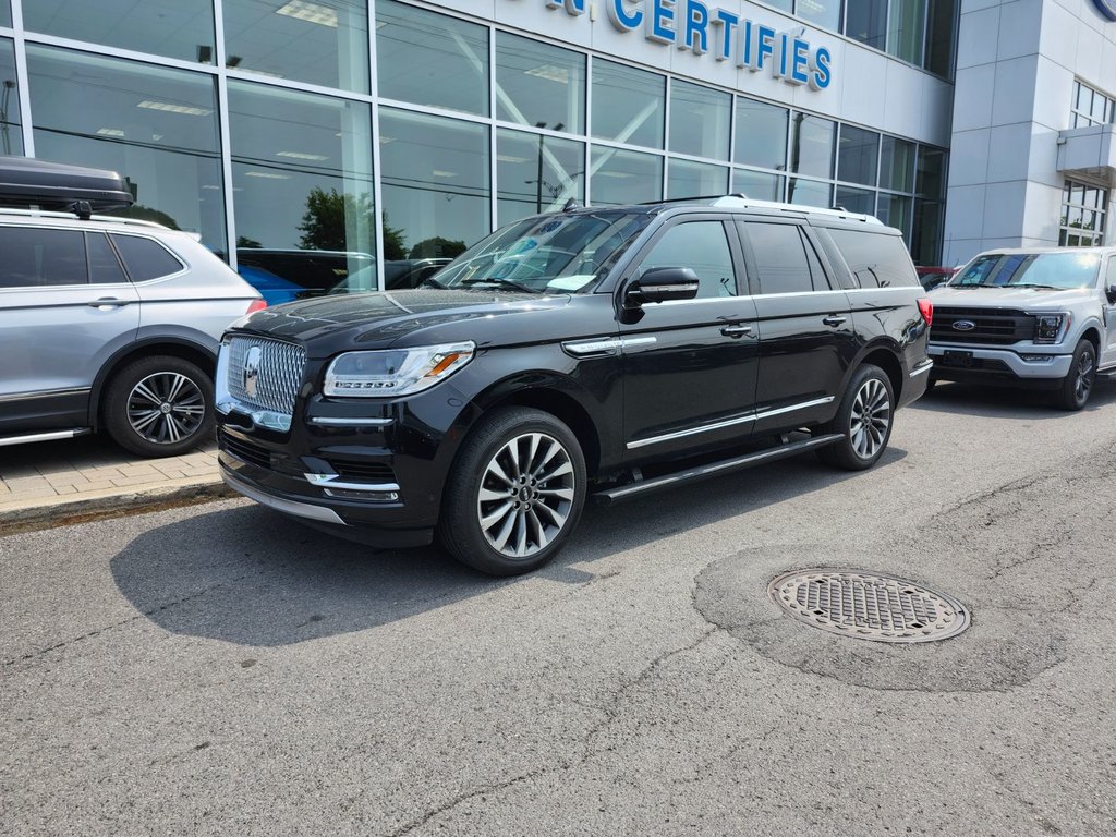 2021 Lincoln Navigator L in Brossard, Quebec - 1 - w1024h768px