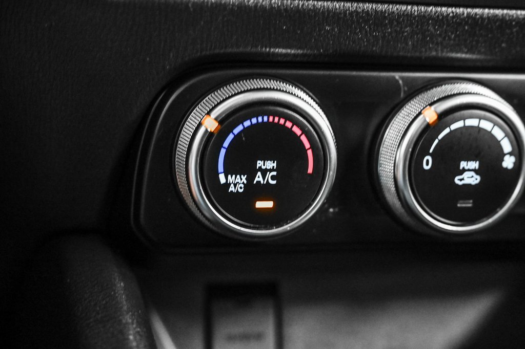 2021 Mazda CX-5 in Brossard, Quebec - 25 - w1024h768px