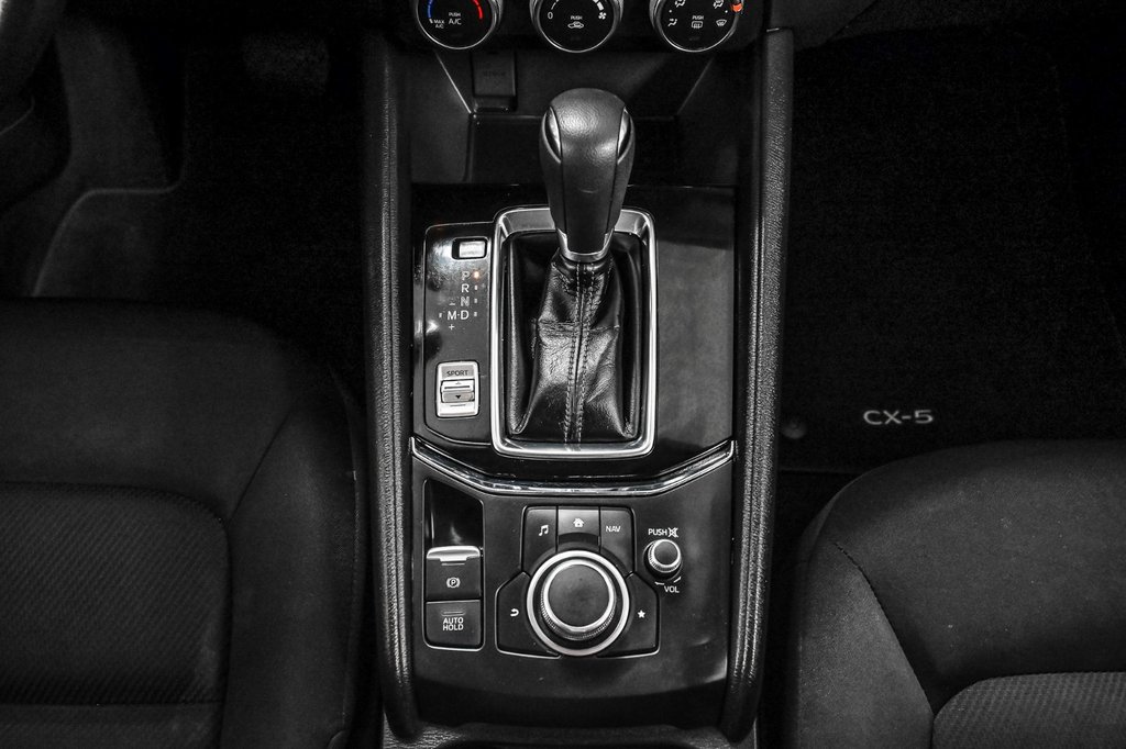 2021 Mazda CX-5 in Brossard, Quebec - 28 - w1024h768px