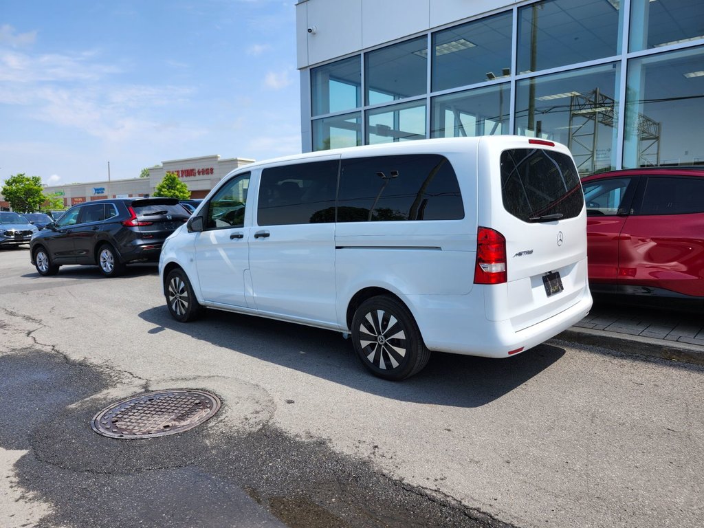 Mercedes-Benz Metris Passenger Van  2022 à Brossard, Québec - 7 - w1024h768px