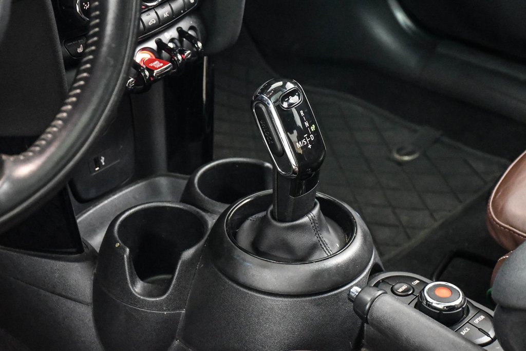 2020 MINI 3 Door in Brossard, Quebec - 29 - w1024h768px
