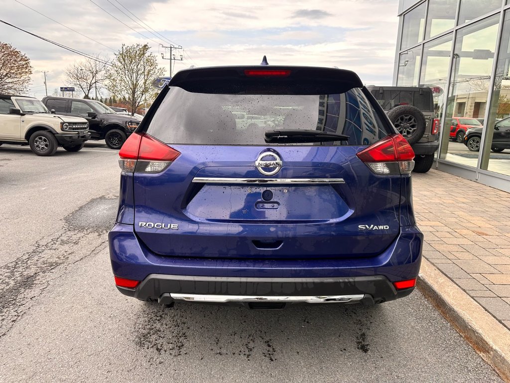 Nissan Rogue  2020 à Brossard, Québec - 9 - w1024h768px