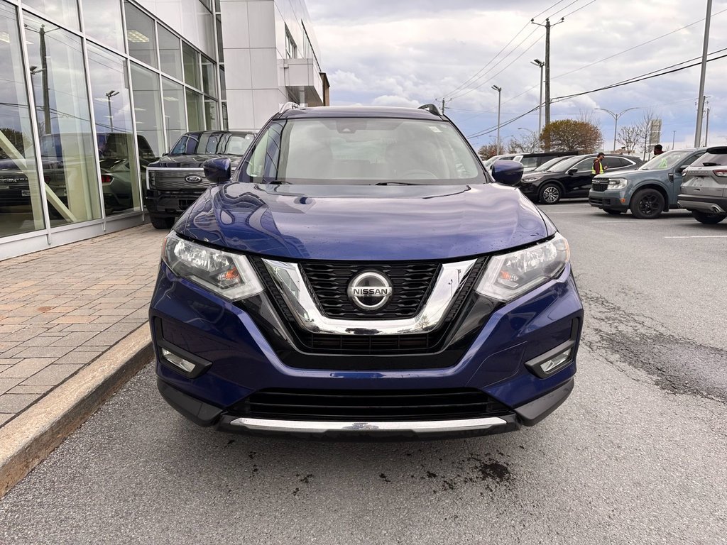 Nissan Rogue  2020 à Brossard, Québec - 3 - w1024h768px