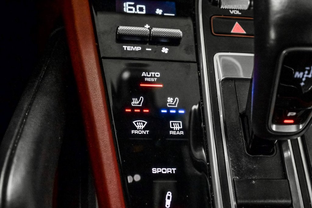 2021 Porsche Cayenne in Brossard, Quebec - 28 - w1024h768px