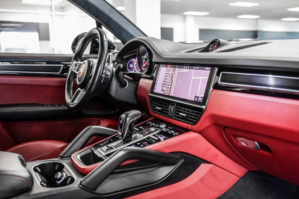 2021 Porsche Cayenne in Brossard, Quebec - 36 - w1024h768px