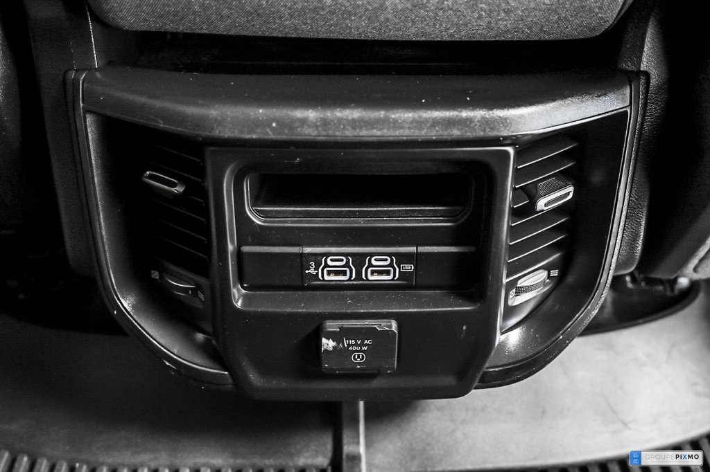 Ram 1500 Big Horn | 4X4 | ENS. REMORQ. | VOLANT CHAUFFANT 2020 à Brossard, Québec - 28 - w1024h768px