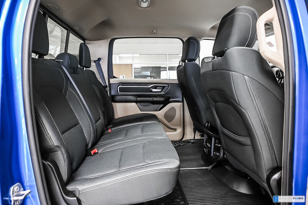 Ram 1500 Big Horn | 4X4 | ENS. REMORQ. | VOLANT CHAUFFANT 2020 à Brossard, Québec - 27 - w1024h768px