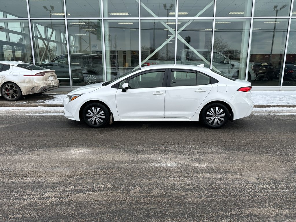 2025 Toyota Corolla Hybrid LE | BAS KM | SIÉGES CHAUFF | CARPLAY | in Brossard, Quebec - 5 - w1024h768px