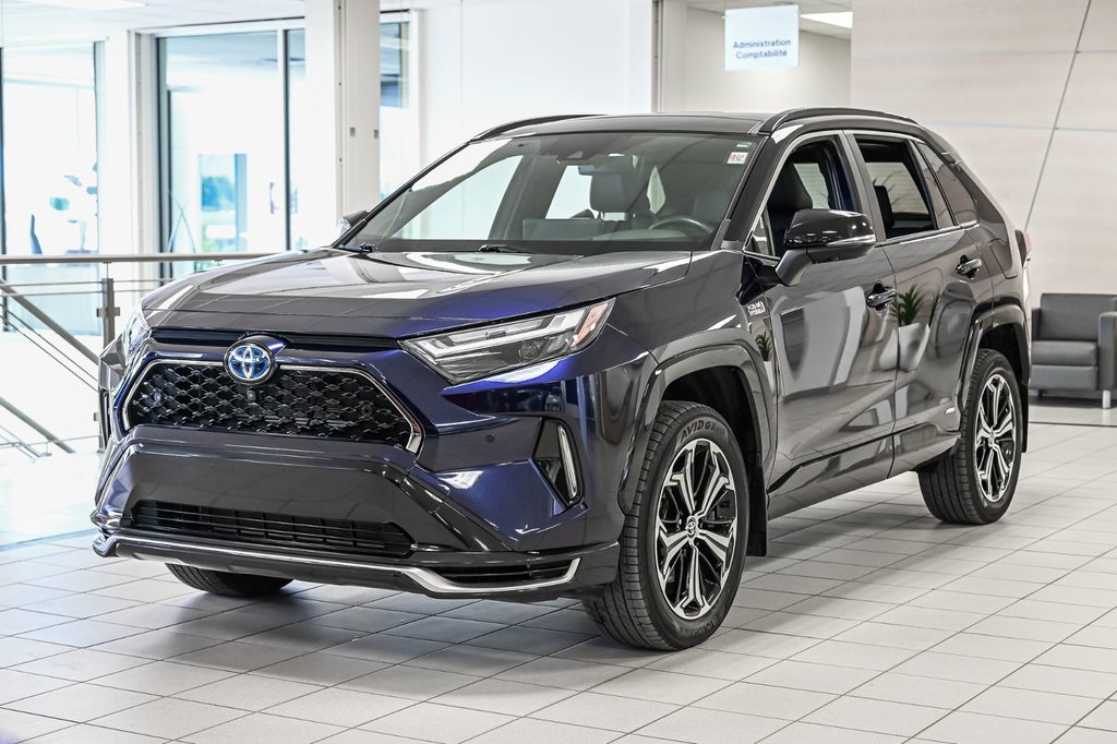 Toyota RAV4 Prime  2023 à Brossard, Québec - 1 - w1024h768px