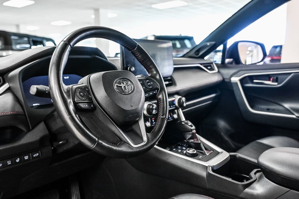 Toyota RAV4 Prime  2023 à Brossard, Québec - 22 - w1024h768px