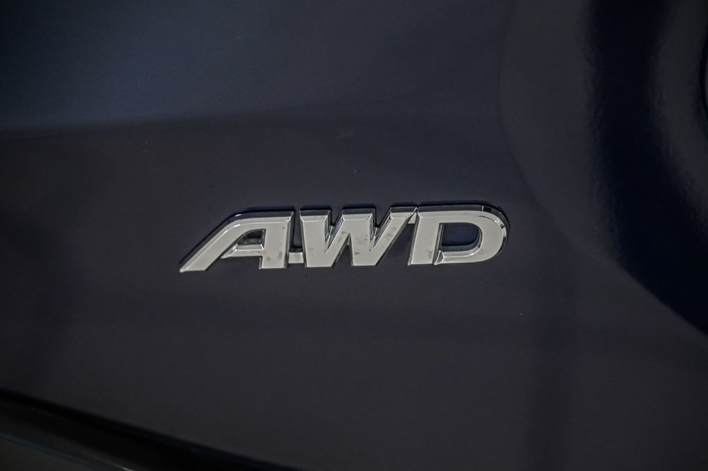Toyota RAV4 Prime  2023 à Brossard, Québec - 18 - w1024h768px