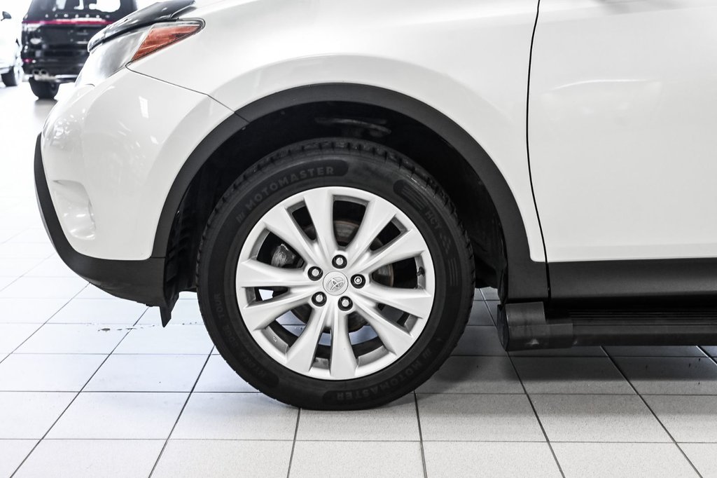 2015 Toyota RAV4 in Brossard, Quebec - 14 - w1024h768px